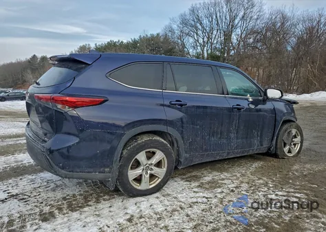 2021 Toyota Highlander L z USA, uszkodzony, nr VIN 5TDBZRBHXMS527021